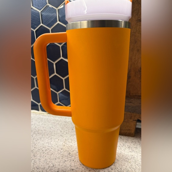 Stanley Orange 30 oz cup - Picture 2 of 8